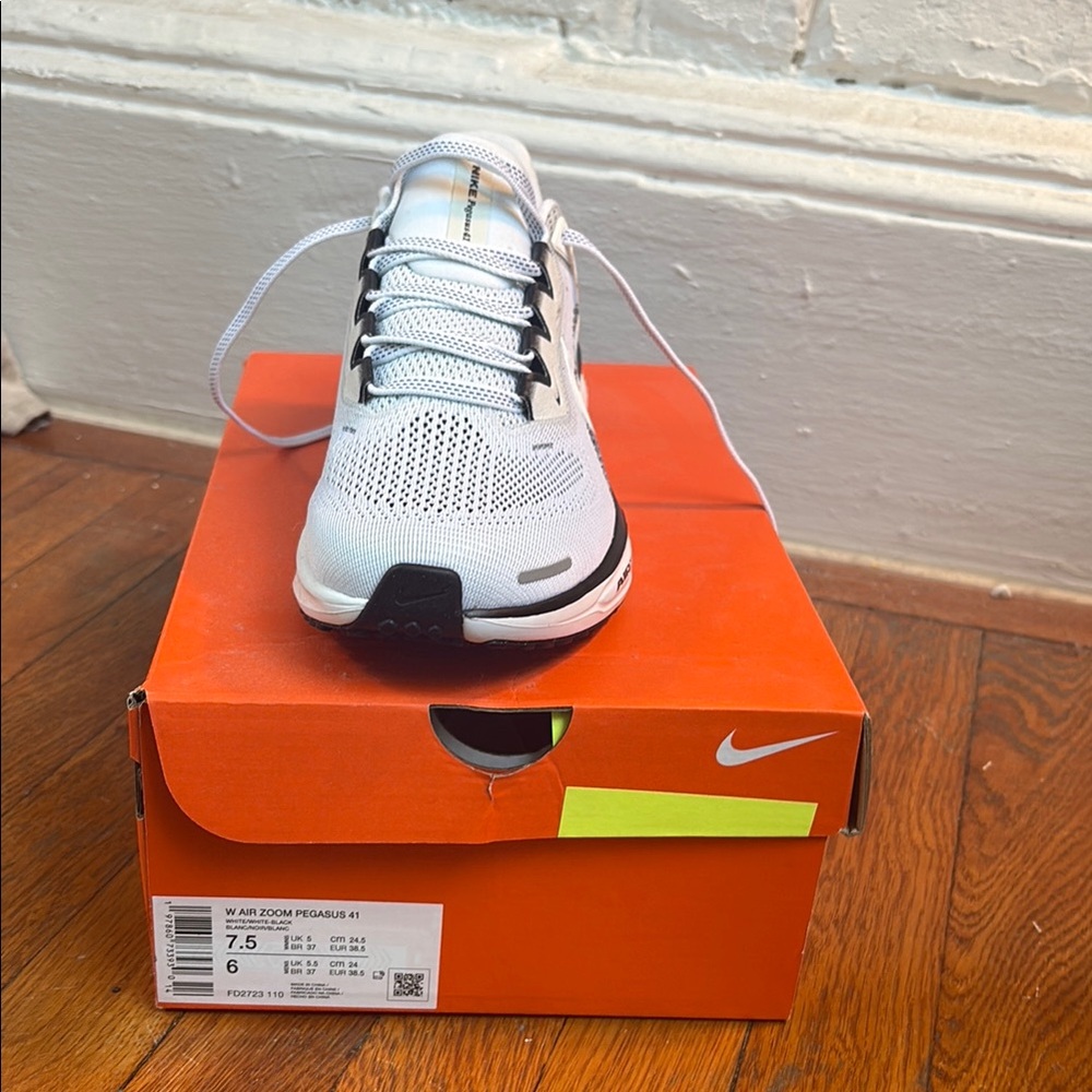 Nike Air Zoom Pegasus 41 White and Black Running Shoes